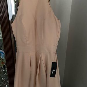👗NWT Beautiful Lulus dress